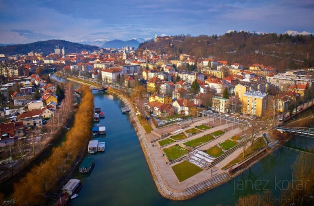 Ljubljanaart Apartment Екстериор снимка